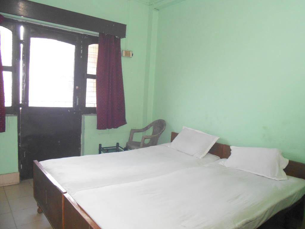 Hotel Sonmony Varanasi Rom bilde
